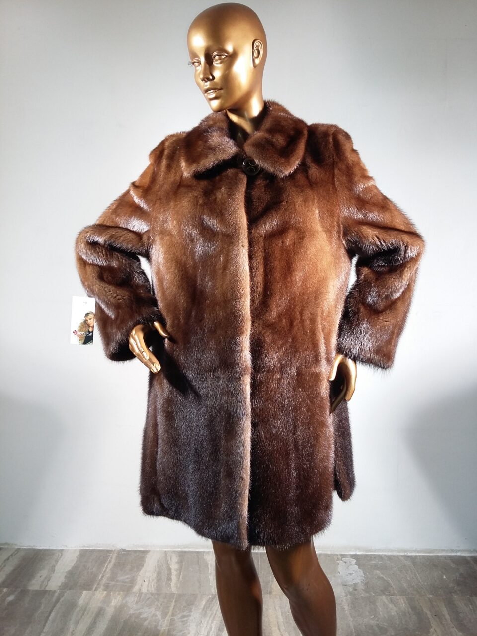 Real Fur Brown Mink Fur Coat with Collar