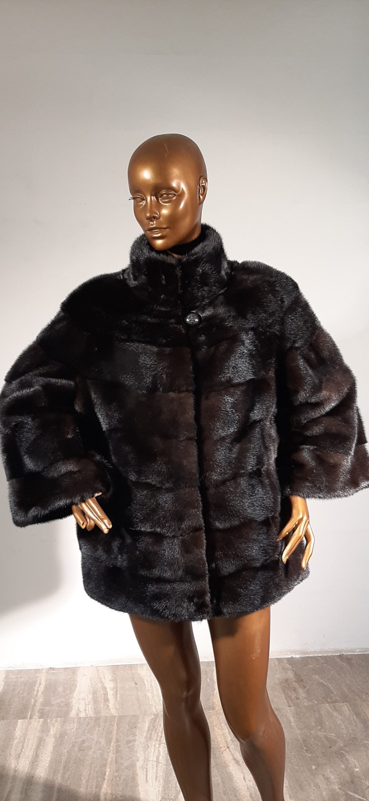 Real Mahogany Mink Fur Jacket with Collar and Horizontal Style