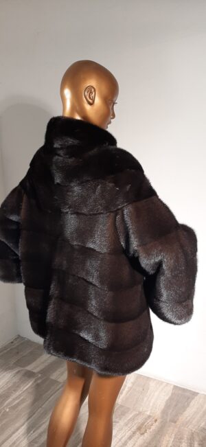 Real Mahogany Mink Fur Jacket with Collar and Horizontal Style