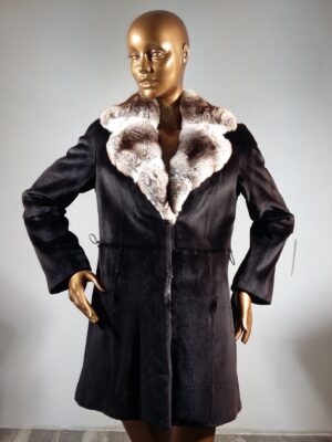 Real Fur Sheared Black Mink Fur with Chinchilla Fur Collar